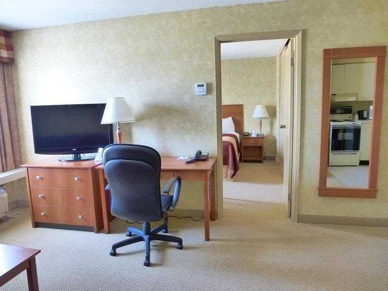 Best Western Plus Rose City Suites Welland Phòng bức ảnh